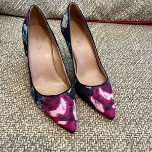 Talbots Bouquet Warp High Heels, shoe size 7B